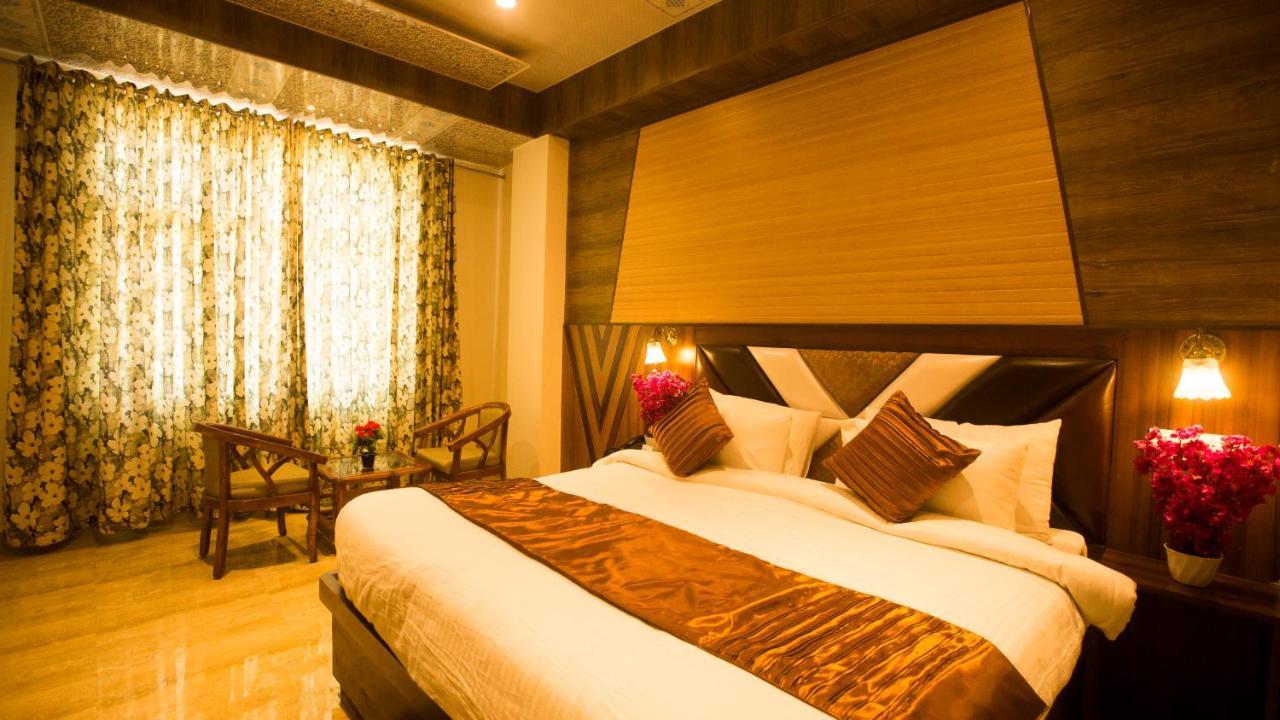 Hotel Kings Regency Drang المظهر الخارجي الصورة