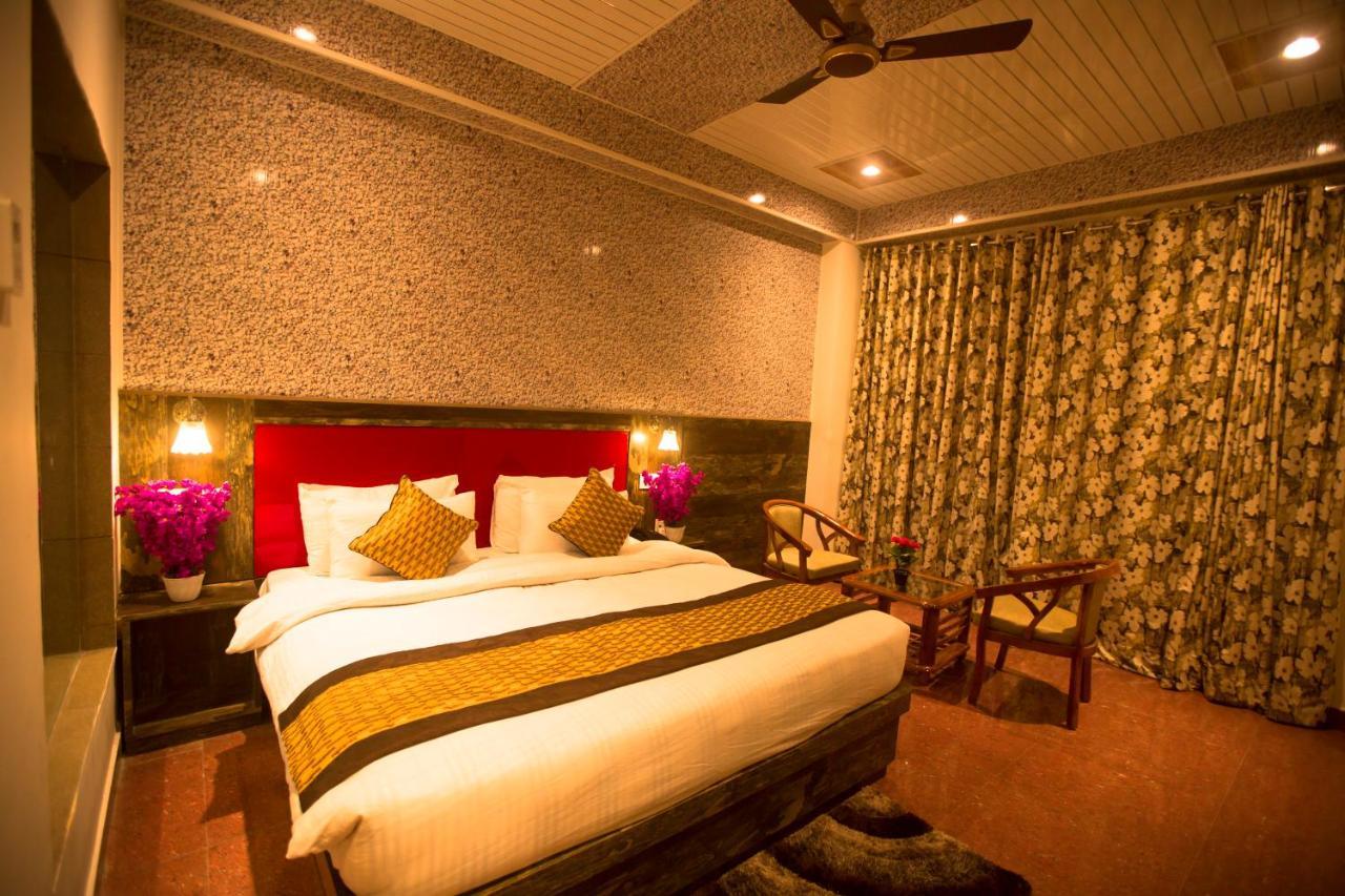 Hotel Kings Regency Drang المظهر الخارجي الصورة