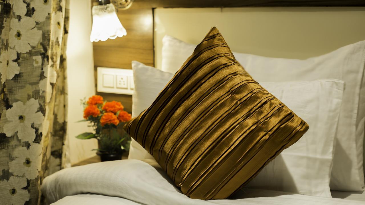 Hotel Kings Regency Drang المظهر الخارجي الصورة